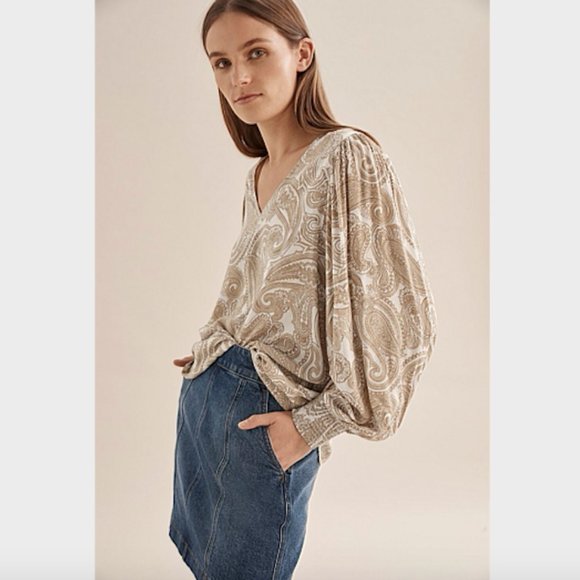 Country Road Tops - SOLD Country Road Beige Paisley Print Top 4